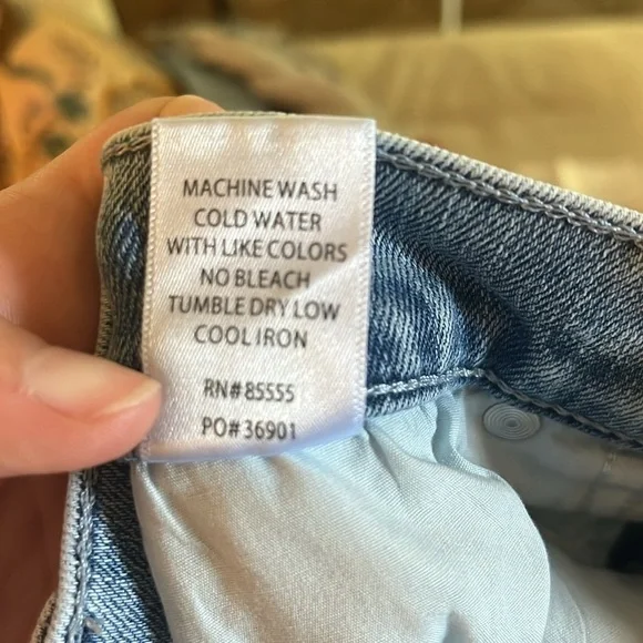 Pistola IZZY MID RISE WIDE LEG CROP JEAN - STRIVE, 28 - Picture 9 of 9